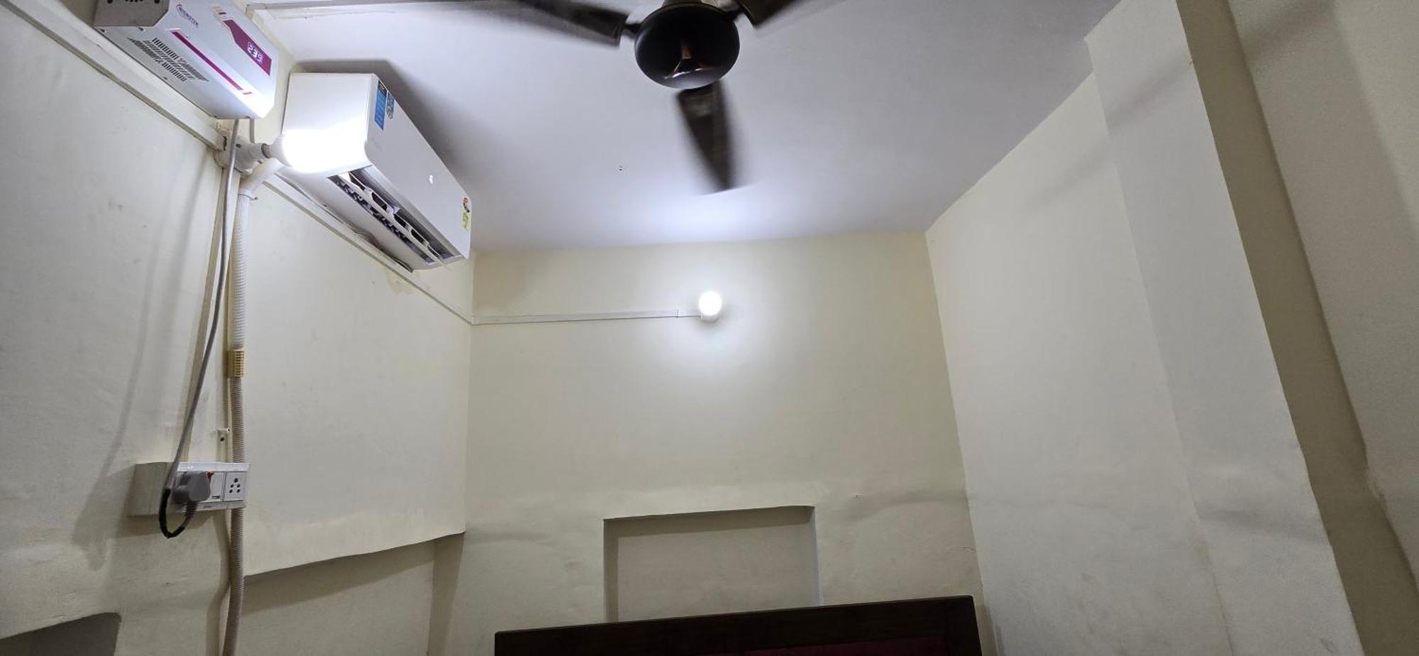 Ramlala Paying Guest House Stay Just 100M From Saryu Ghat, Ayodhya Екстериор снимка